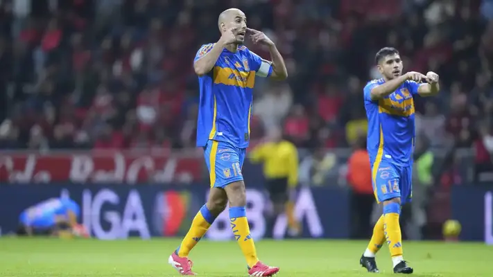 Guido Pizarro se retira y llega al banquillo de Tigres; estos son sus números