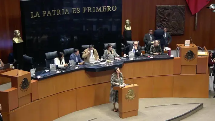 ¿De qué trata la ‘ley contra el nepotismo’ aprobada en México?