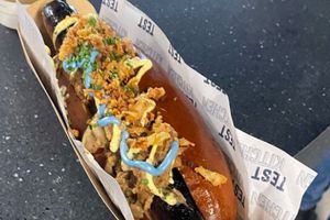 ¿De azul? Everton cambia el color de la ketchup para evitar el rojo del Liverpool