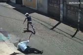 VIDEO: ¡Surge otro abuelito vengador! Usó machete para defenderse de asalto en Tulyehualco