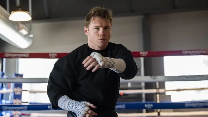 Canelo Álvarez agrega mate a su preparación para enfrentar a William Scull