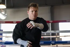 Canelo Álvarez agrega mate a su preparación para enfrentar a William Scull