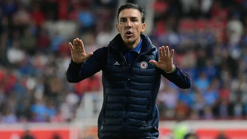 Vicente Sánchez manda alineación alternativa para el debut de Cruz Azul en Conacachampions