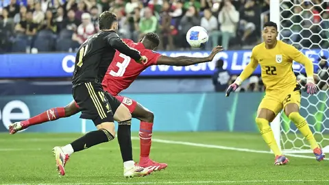 Los mejores memes de la mano en la Final de José Córdoba, futbolista de Panamá
