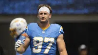 ¡Se va de los Chargers! El equipo angelino se desprendio de Joey Bosa