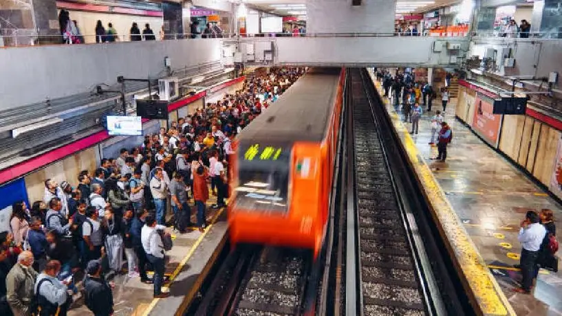 Fiscalía confirma casos de pinchazos a usuarios en el Metro y Metrobús