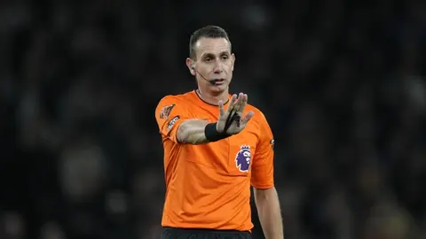 UEFA suspende a David Coote, árbitro que insultó a Jürgen Klopp