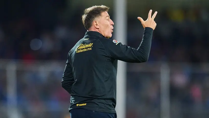 Berizzo explota contra Infantino: "El futbol lo conduce gente con intereses subterráneos"
