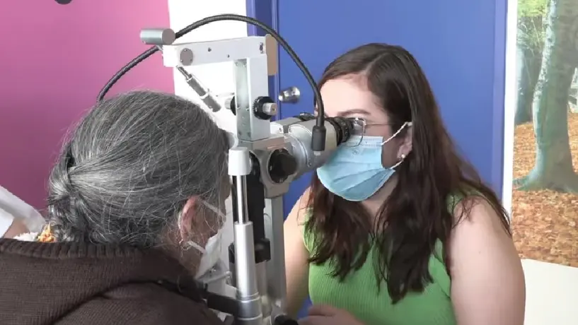 IMSS rompe récord mundial de cirugías de cataratas: Así es el programa ‘Ver por México’