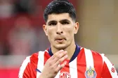 Miguel Tapias, defensor mexicano, será baja de Chivas el resto del torneo