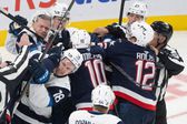 Caos en el Canadá vs Estados Unidos en hockey; tres peleas ocurrieron en nueve segundos