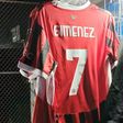 Bebotemanía: jerseys de Santiago Giménez invaden el Olímpico Universitario
