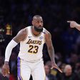 LeBron James consigue mil victorias en la NBA; se quedó a un punto de una cifra histórica