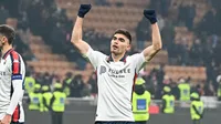 Johan Vásquez titular en empate a ceros entre Genoa y Hellas Verona