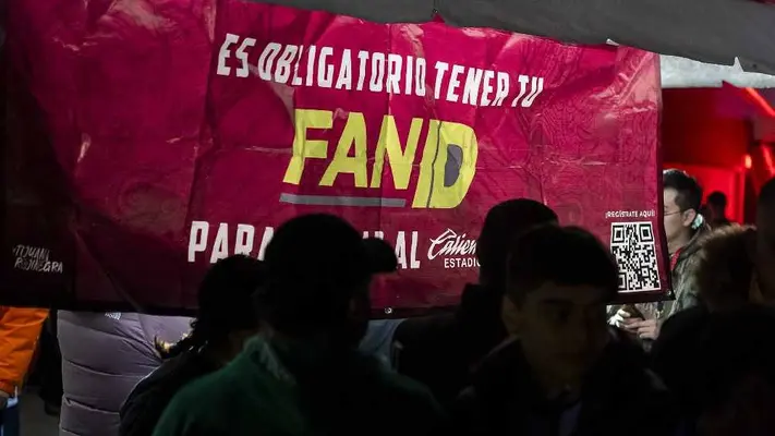 Liga MX informa que bloquearon FAN ID de fan violento en el Pumas vs América