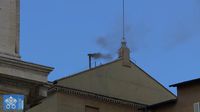 El Vaticano no elige nuevo Papa: Fumata negra aparece de nuevo tras cónclave