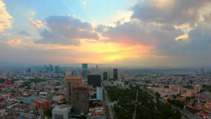 Se mantiene la Fase 1 de contingencia ambiental y Doble Hoy No Circula por ozono en el Valle de México