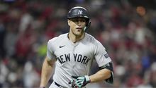 Yankees: Giancarlo Stanton en duda para día inaugural por tendinitis en ambos codos