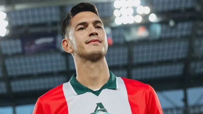 Lokomotiv Moscú se impone ante Fakel con César Montes como titular