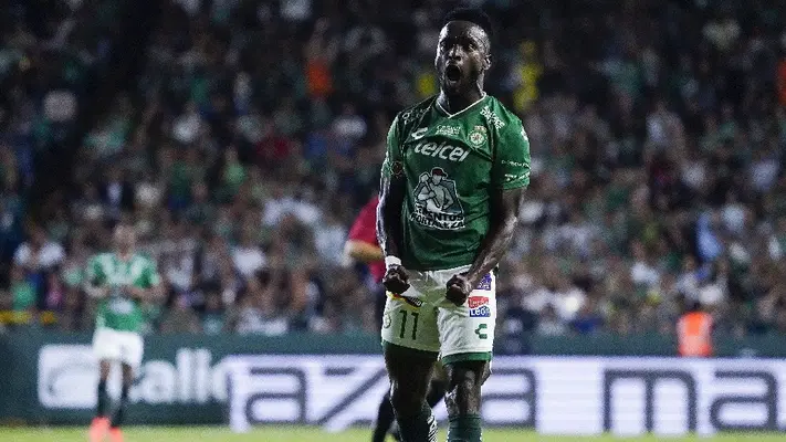 ¡Fiera en la cima! León vence a Tigres y mantiene invicto en el Clausura 2025