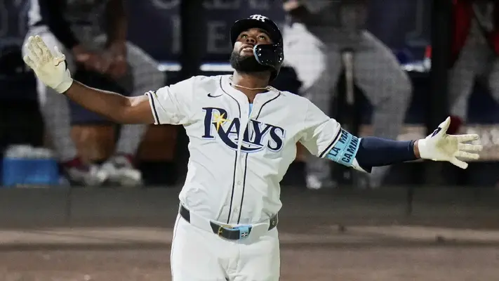 Rays aplastan 16-1 a Red Sox con dos jonrones de Kameron Misner