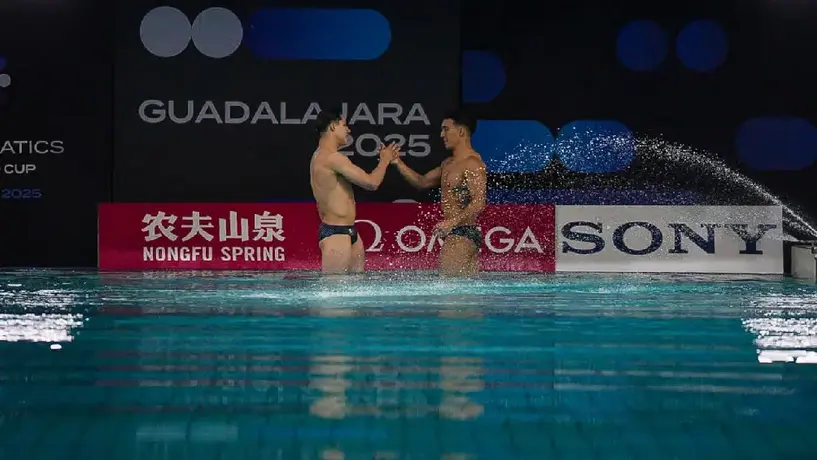 ‘Aquí nos vamos a quedar’, Osmar Olvera y Juan Celaya celebran oro en el Mundial
