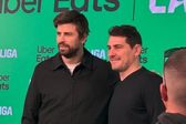 Gerard Piqué se burla de Iker Casillas por polémica con Claudia Bavel