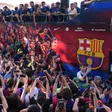 De la Fuente de Canaletas al Camp Nou: Así fue el recorrido de campeón del Barcelona