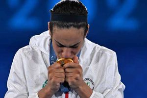 Imane Khelif considera emprender acciones legales contra la IBA