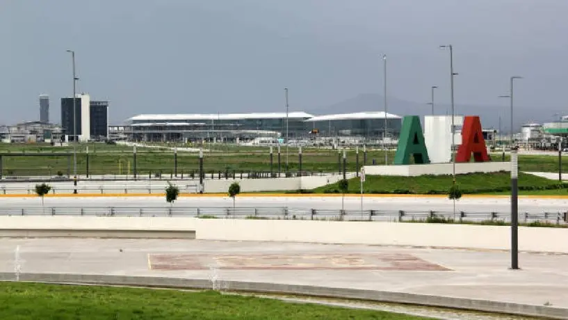 Guardia Nacional detiene a reportero por señalar la poca afluencia de personas en el AIFA