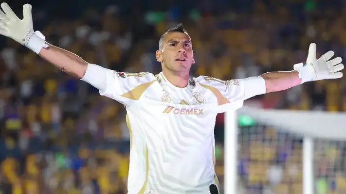 Nahuel Guzmán cumplió 500 partidos en Liga MX, ¿con quién comparte esa marca?
