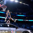 Mac McClung logra el primer tricampeonato de Clavadas de la NBA