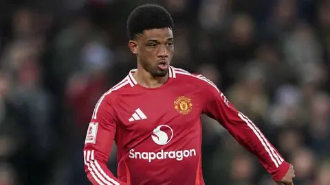 Amad Diallo será baja del Manchester United el resto de la temporada