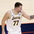 ¡No olvida sus colores! Luka Doncic recuerda al Real Madrid después de partido con Lakers