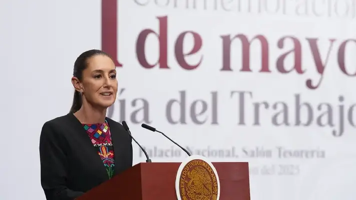 Sheinbaum lamenta fallecimiento de un par de marinos del Buque Cuauhtémoc tras accidente en Nueva York