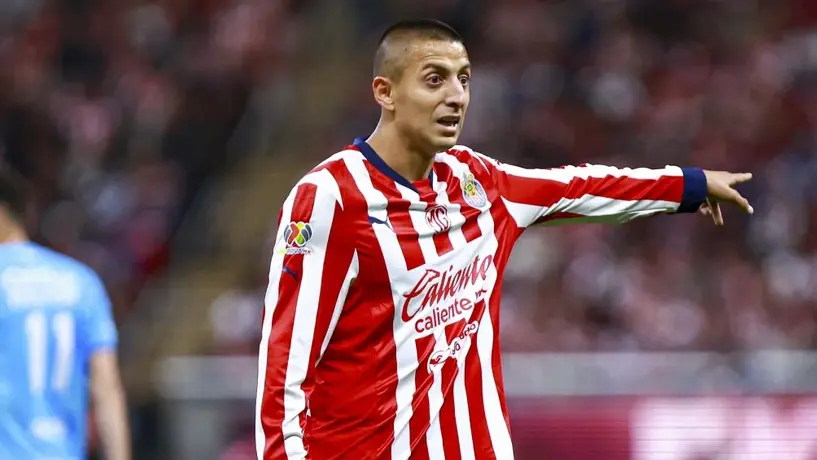 Pachuca busca reforzarse con Roberto 'Piojo' Alvarado para el Mundial de Clubes