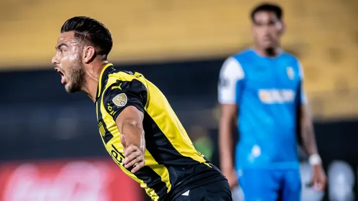 Peñarol suma sus primeros puntos tras vencer 2-0 a San Antonio Bulo Bulo