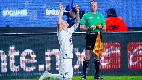 Mateusz Bogusz es convocado por la Selección de Polonia
