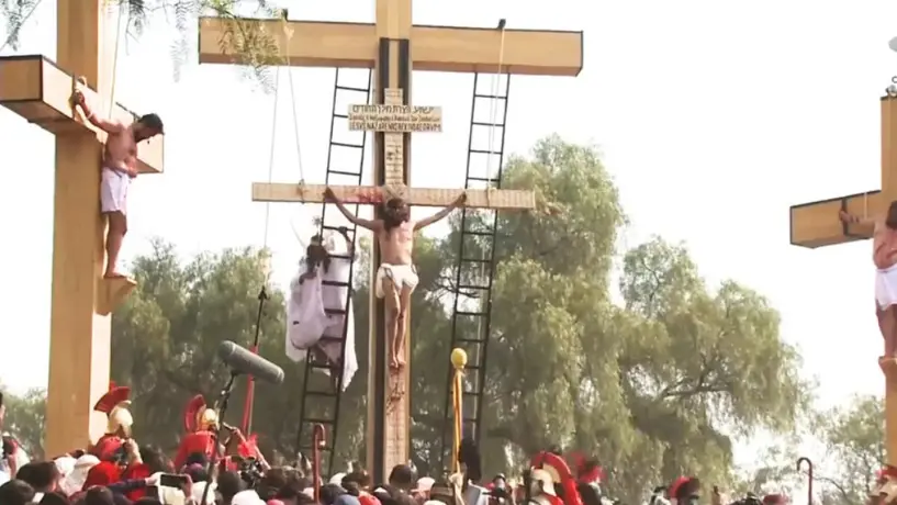 FOTOS: Miles de personas viven La Pasión de Cristo en Iztapalapa 2025