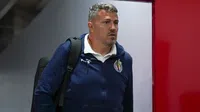Óscar García es destituido de su cargo como director técnico de Chivas
