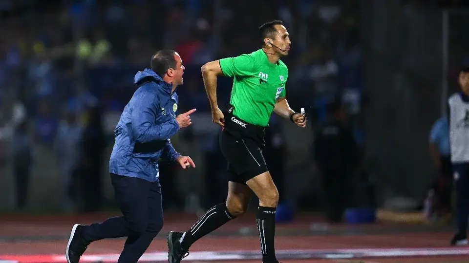 ¿Se perdería la Final? Esta es la posible sanción de André Jardine tras roja vs Cruz Azul