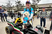 Fabbio, el perrito fan de Checo Pérez que conquistó las redes sociales, falleció a los 16 años