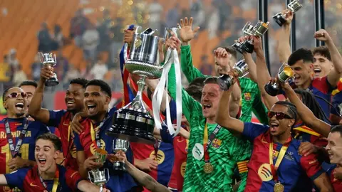 Jugadores de Barcelona tuvieron pleito con RFEF durante celebración de Copa del Rey