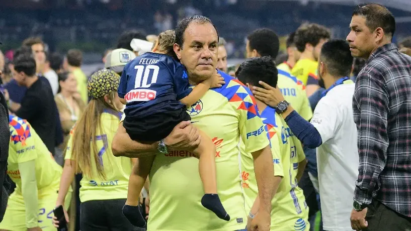 Cuauhtémoc Blanco, presente en el evento de UFC en México, tras su desafuero fallido