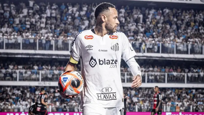 Neymar vuelve a tener minutos con Santos de Brasil tras su paso por el Al-Hilal