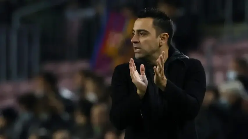 Xavi Hernández, candidato a llegar al Manchester United | AP