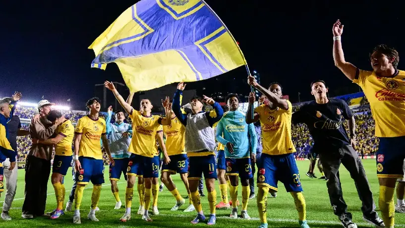 Afición del América festeja con 'Andar conmigo' de Julieta Venegas
