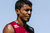 Luiz Gustavo, jugador del Sao Paulo, es ingresado al hospital por una embolia pulmonar