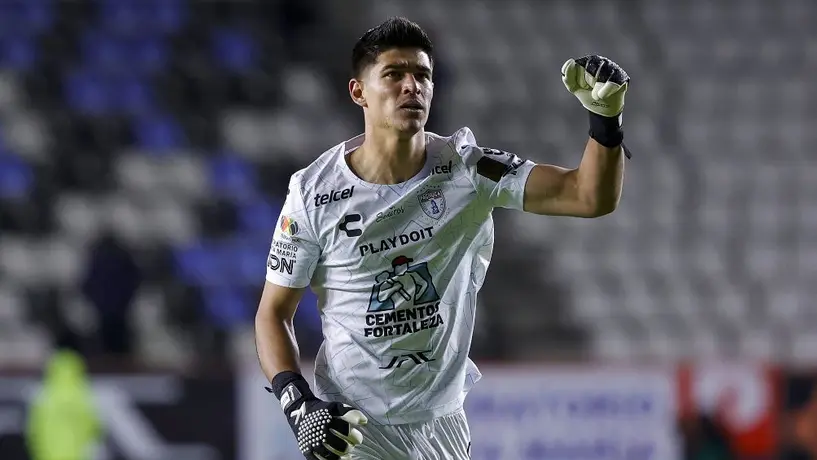 Jugadores que se perdieron una convocatoria al Tri por falta de visa o pasaporte