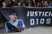 Juicio por la muerte de Maradona suspendido por escándalo con una jueza